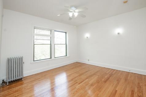 1347 East Hyde Park Boulevard Chicago IL 60615