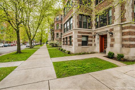 1347 East Hyde Park Boulevard Chicago IL 60615