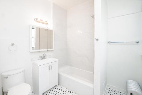 1347 East Hyde Park Boulevard Chicago IL 60615