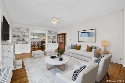1347 East Hyde Park Boulevard Chicago IL 60615