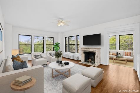 1347 East Hyde Park Boulevard Chicago IL 60615