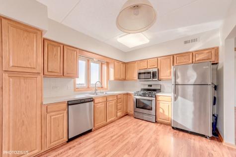 5555 North Cumberland Avenue Chicago IL 60656