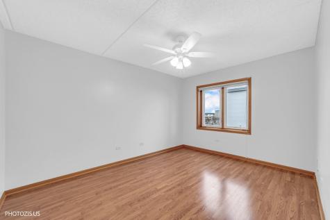 5555 North Cumberland Avenue Chicago IL 60656