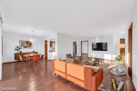 5555 North Cumberland Avenue Chicago IL 60656