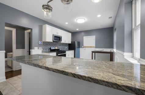 8222 South Maryland Avenue Chicago IL 60619