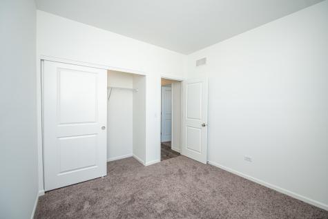 4283 Chelsea Manor Circle Aurora IL 60504