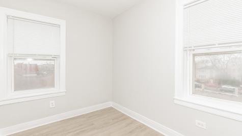 2722 West Rosemont Avenue Chicago IL 60659