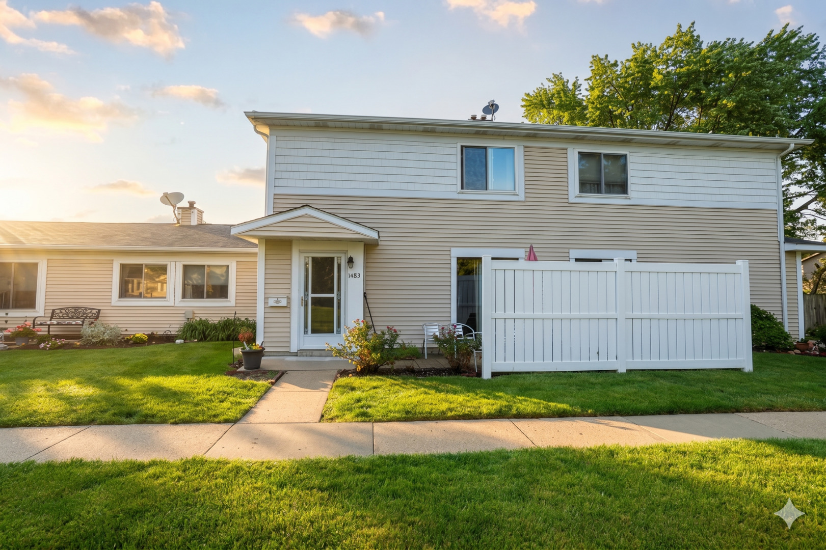 1483 Cornell Court Hoffman Estates IL 60169