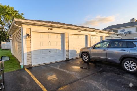 1483 Cornell Court Hoffman Estates IL 60169