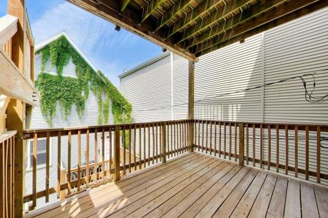 3308 North Racine Avenue Chicago IL 60657