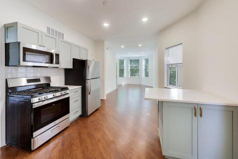 3308 North Racine Avenue Chicago IL 60657