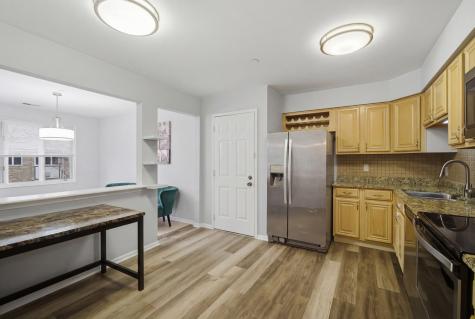2113 Ammer Ridge Court Glenview IL 60025