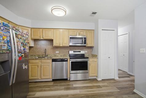 2113 Ammer Ridge Court Glenview IL 60025
