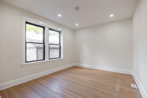 4638 North Hamilton Avenue Chicago IL 60625