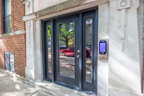 4638 North Hamilton Avenue Chicago IL 60625