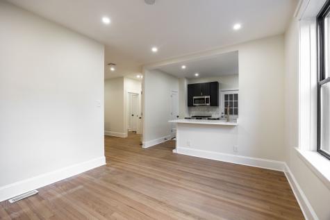 4638 North Hamilton Avenue Chicago IL 60625