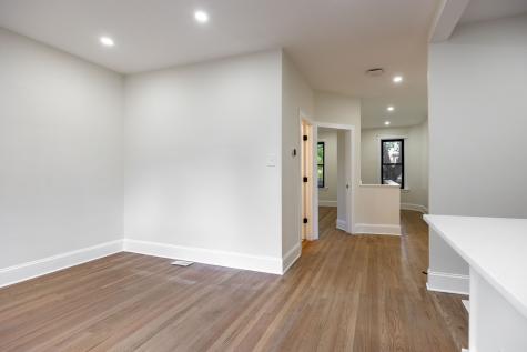 4638 North Hamilton Avenue Chicago IL 60625