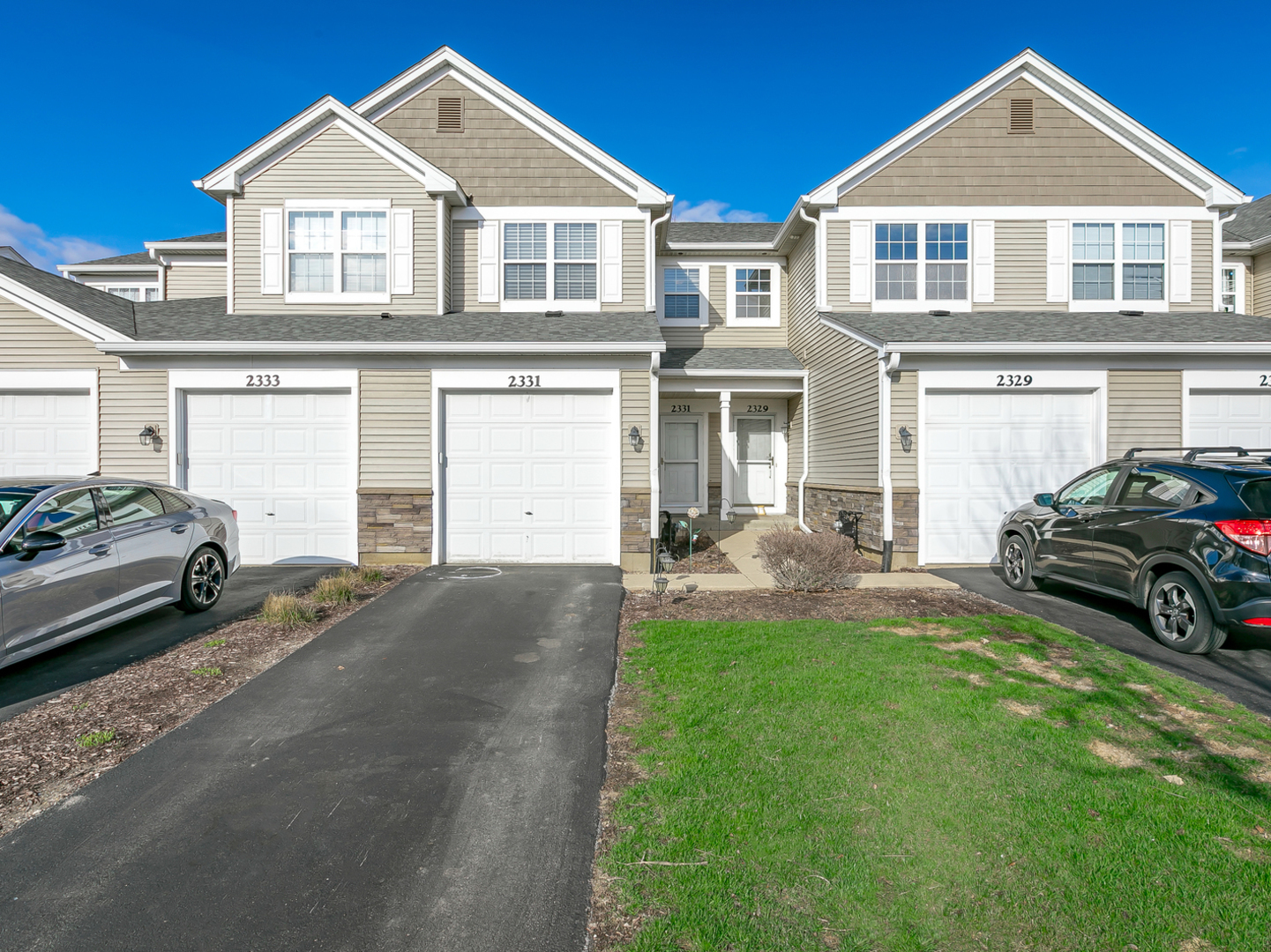 2331 Overlook Court Naperville IL 60563