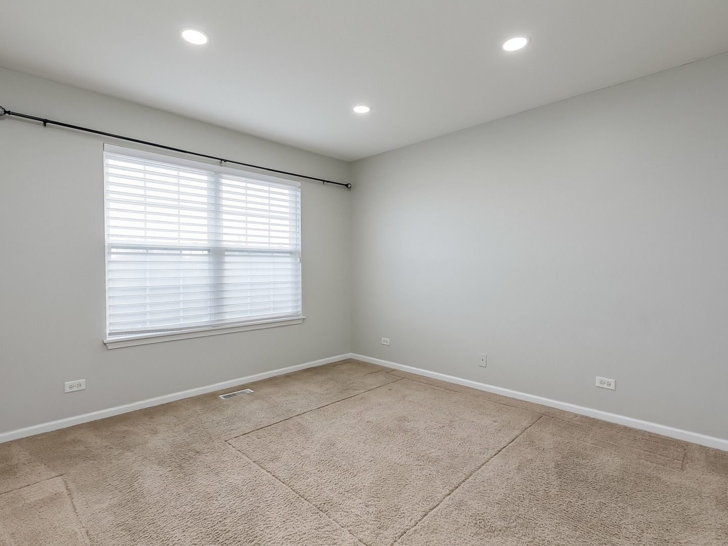 2331 Overlook Court Naperville IL 60563
