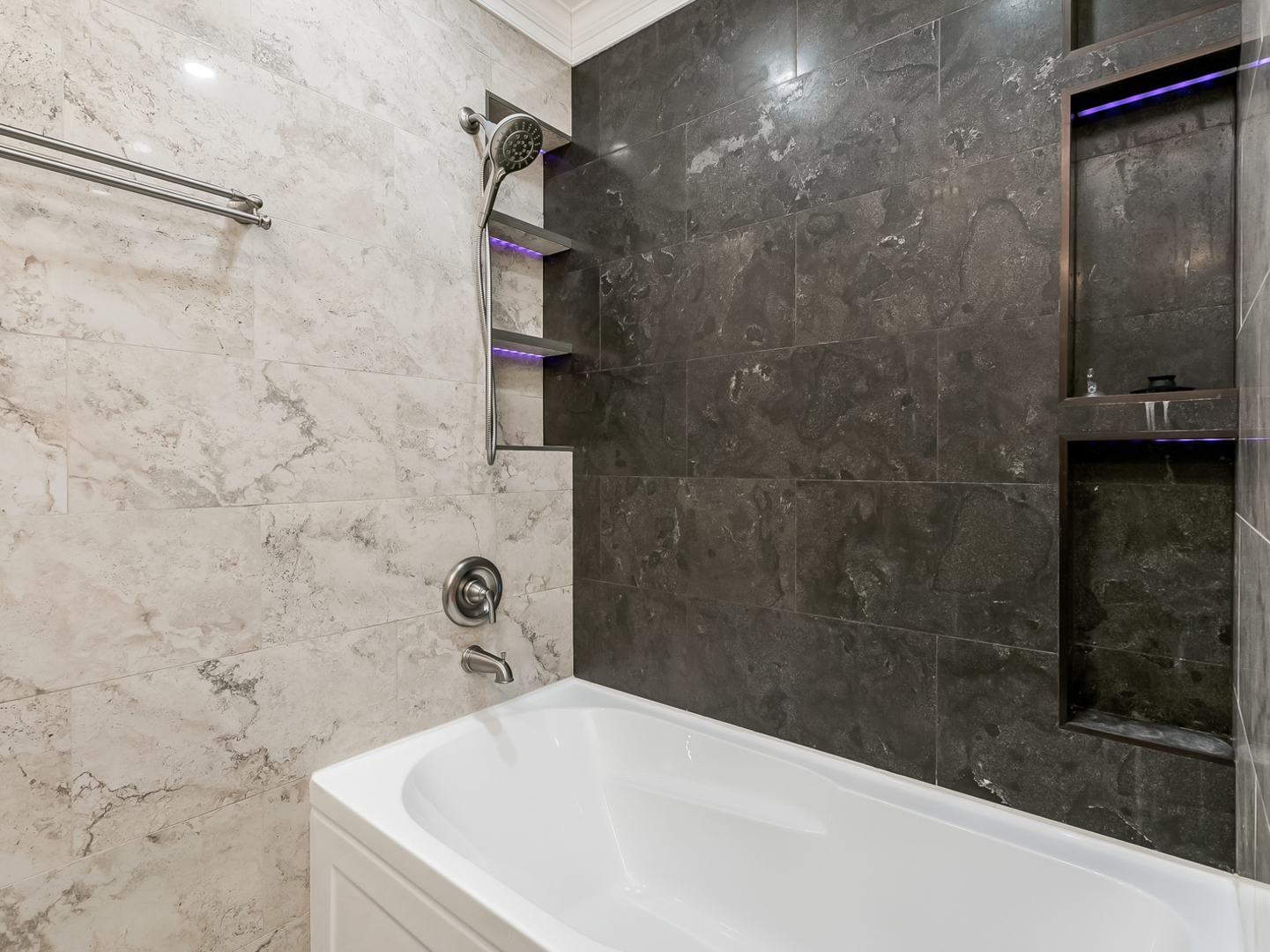2331 Overlook Court Naperville IL 60563