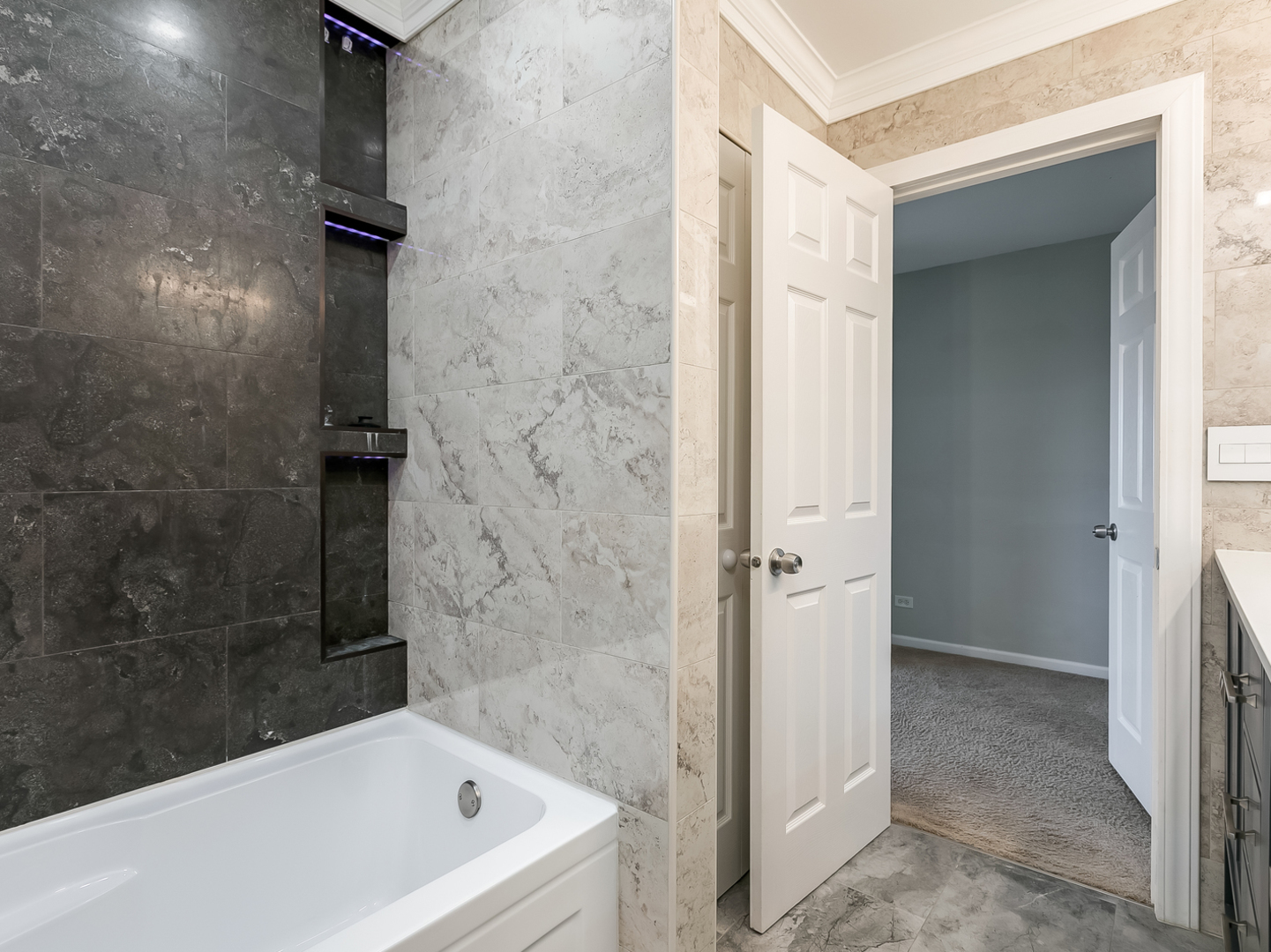 2331 Overlook Court Naperville IL 60563