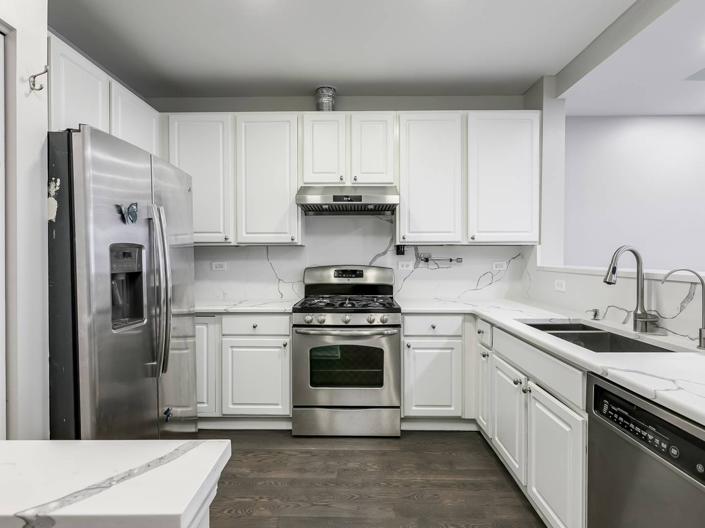 2331 Overlook Court Naperville IL 60563