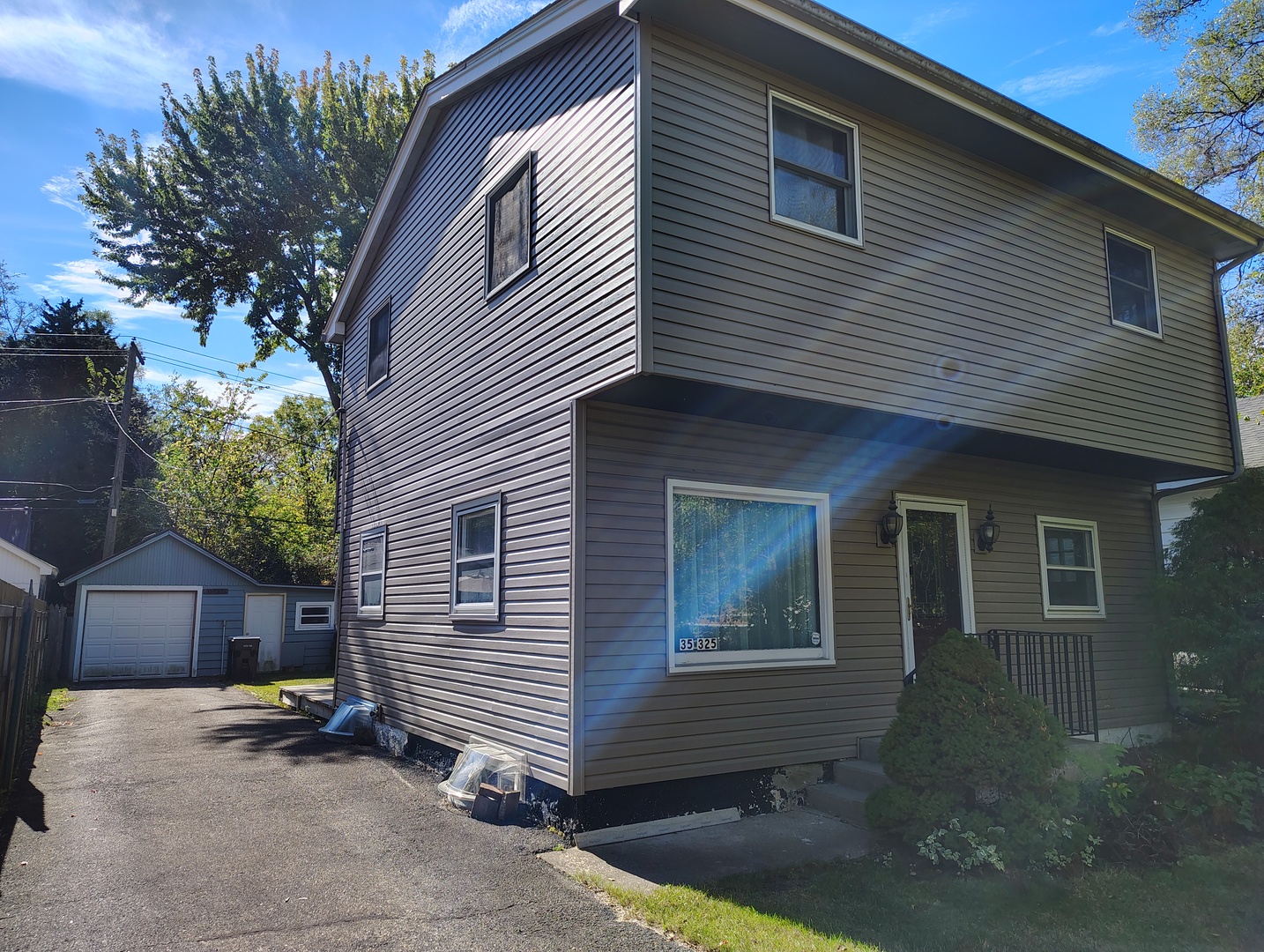 35W325 Lambert Avenue St. Charles IL 60174