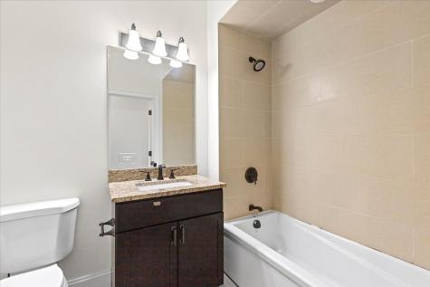 2500 Green Bay Road Evanston IL 60201
