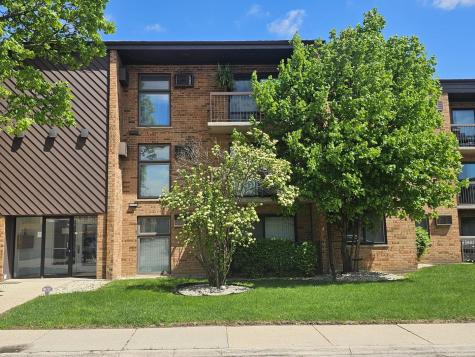 5511 North Chester Avenue Chicago IL 60656