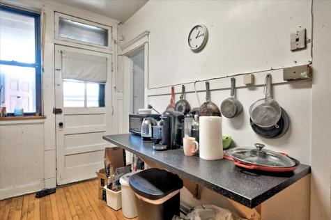 5422 South University Avenue Chicago IL 60615