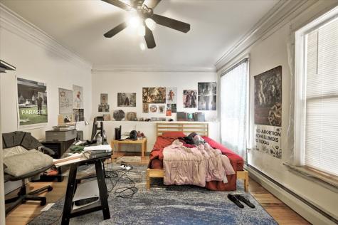 5422 South University Avenue Chicago IL 60615