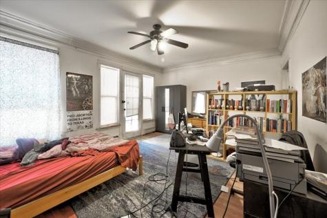 5422 South University Avenue Chicago IL 60615