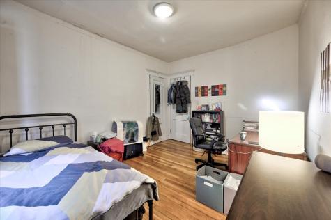 5422 South University Avenue Chicago IL 60615