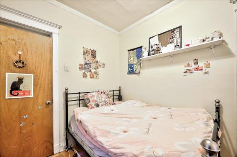 5422 South University Avenue Chicago IL 60615