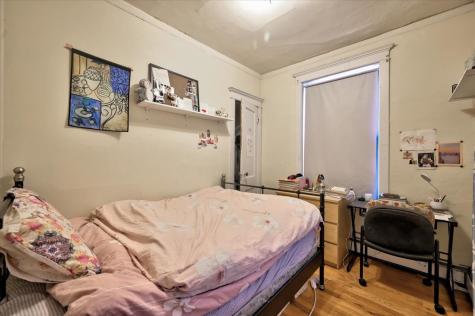 5422 South University Avenue Chicago IL 60615