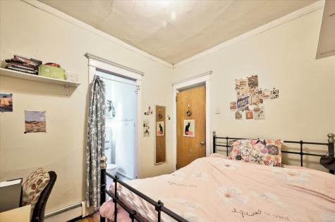 5422 South University Avenue Chicago IL 60615