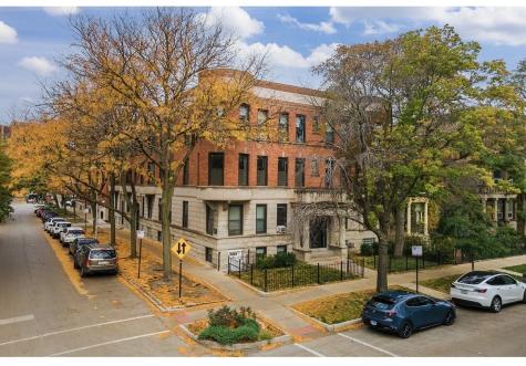 854 West George Street Chicago IL 60657
