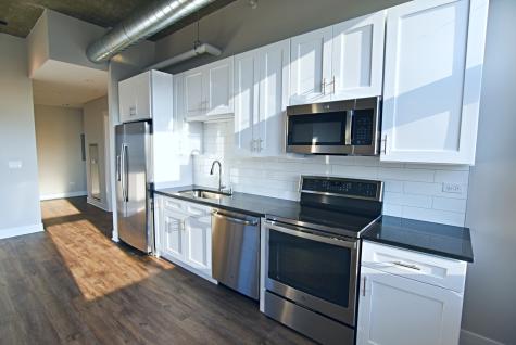 3833 North Broadway Street Chicago IL 60613