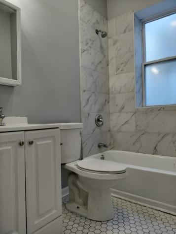 5725 South Green Street Chicago IL 60621