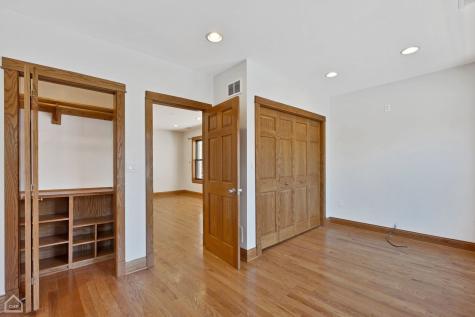 4544 North Western Avenue Chicago IL 60625
