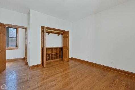 4544 North Western Avenue Chicago IL 60625