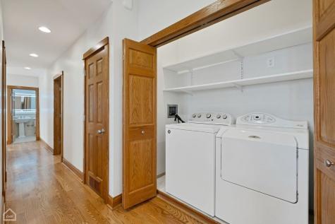 4544 North Western Avenue Chicago IL 60625