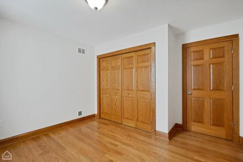 4544 North Western Avenue Chicago IL 60625