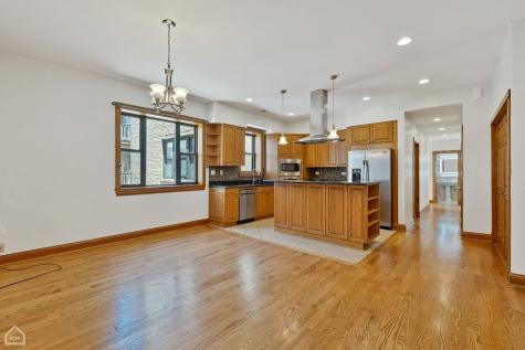 4544 North Western Avenue Chicago IL 60625