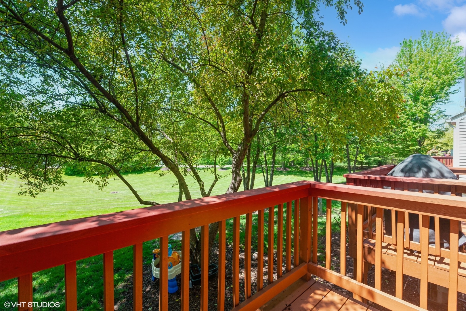 2215 Stoughton Drive Aurora IL 60502