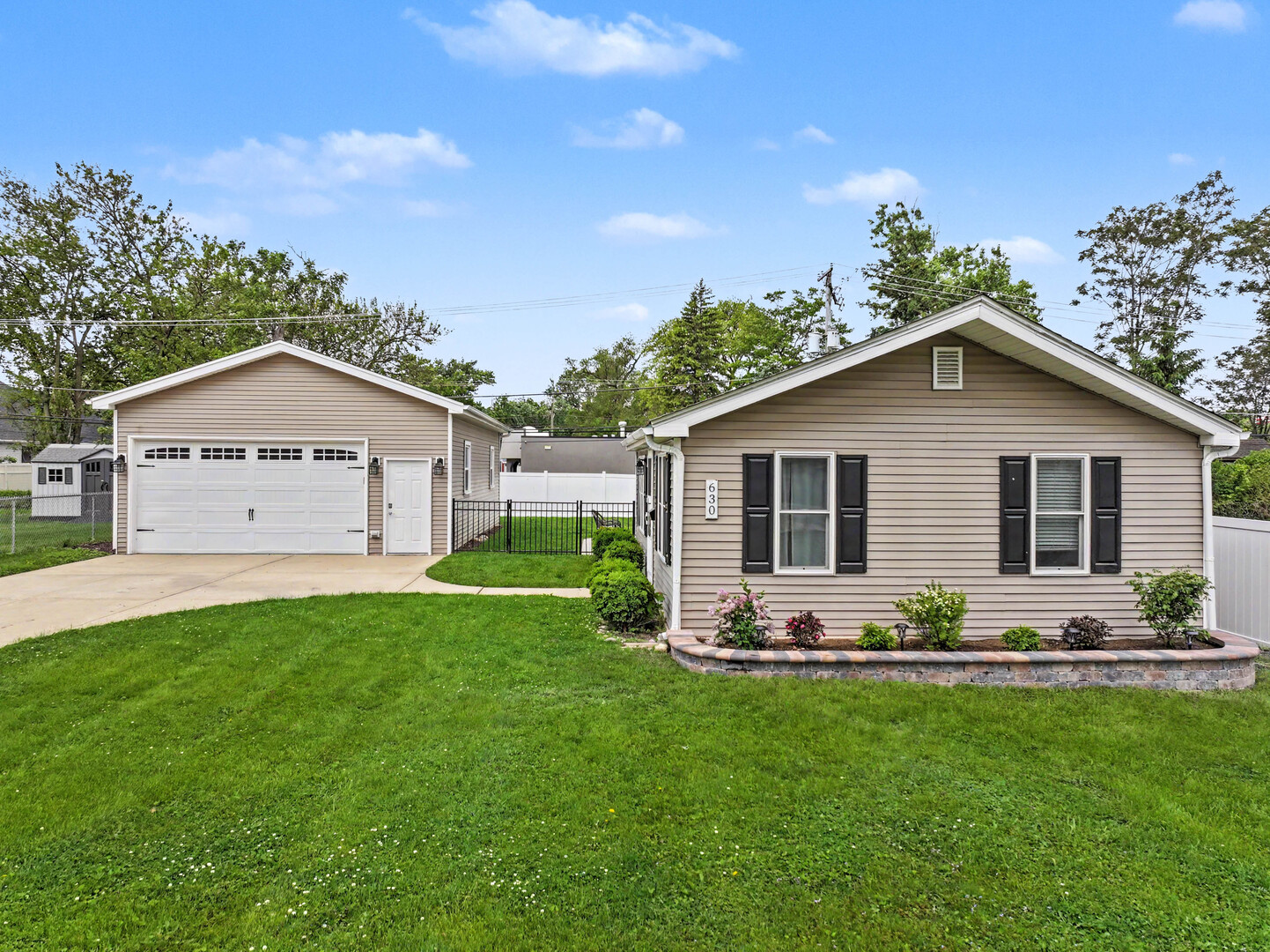 630 South Charlotte Street Lombard IL 60148