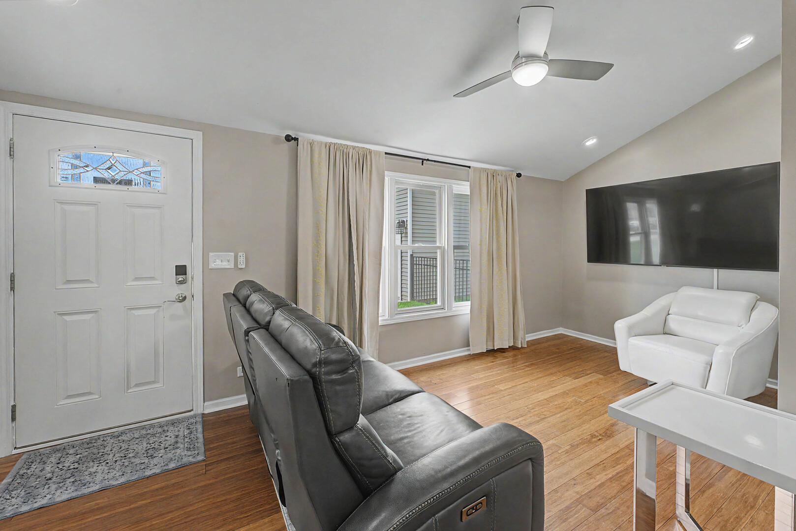 630 South Charlotte Street Lombard IL 60148