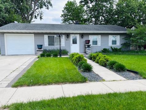 611 Nelson Avenue Romeoville IL 60446