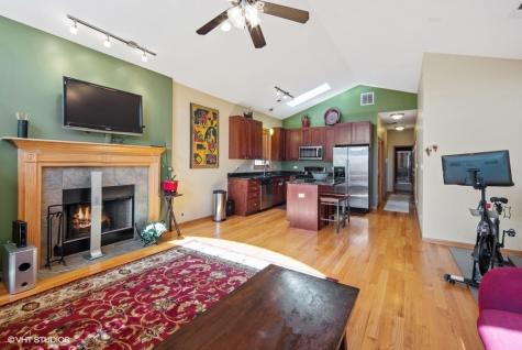 6332 South Ellis Avenue Chicago IL 60637