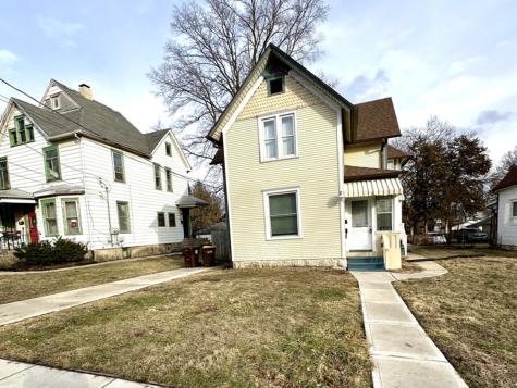 408 South Gardiner Avenue Rockford IL 61104